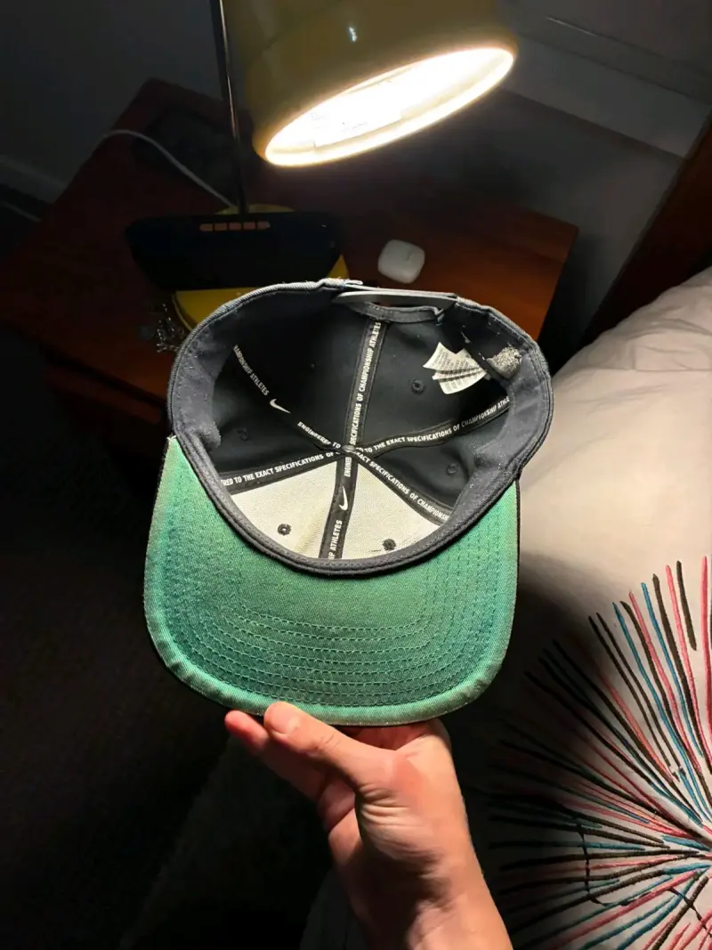 Gorra Nike negra - 2
