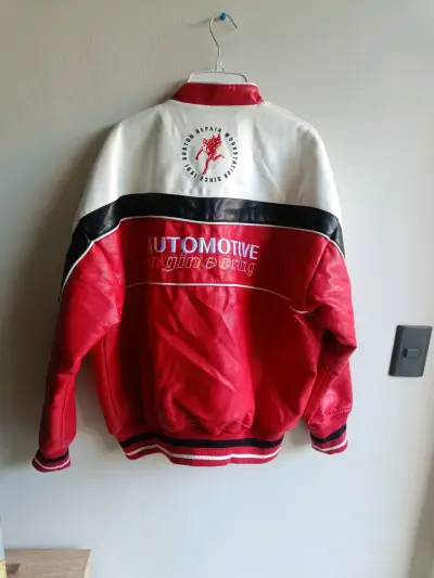 Chaqueta biker roja y blanca - miniatura 2
