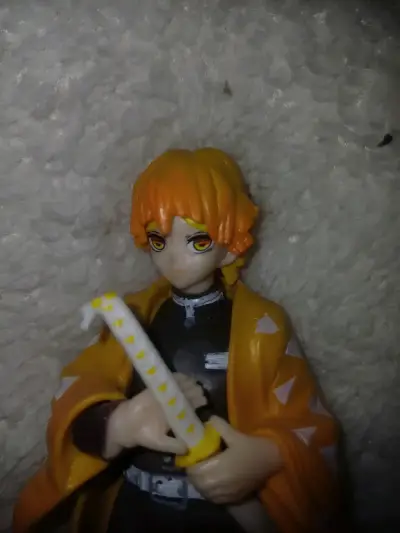Figura de Zenitsu Agatsuma - miniatura 1