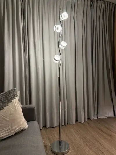 Lámpara de pie moderna plateada LED - miniatura 2