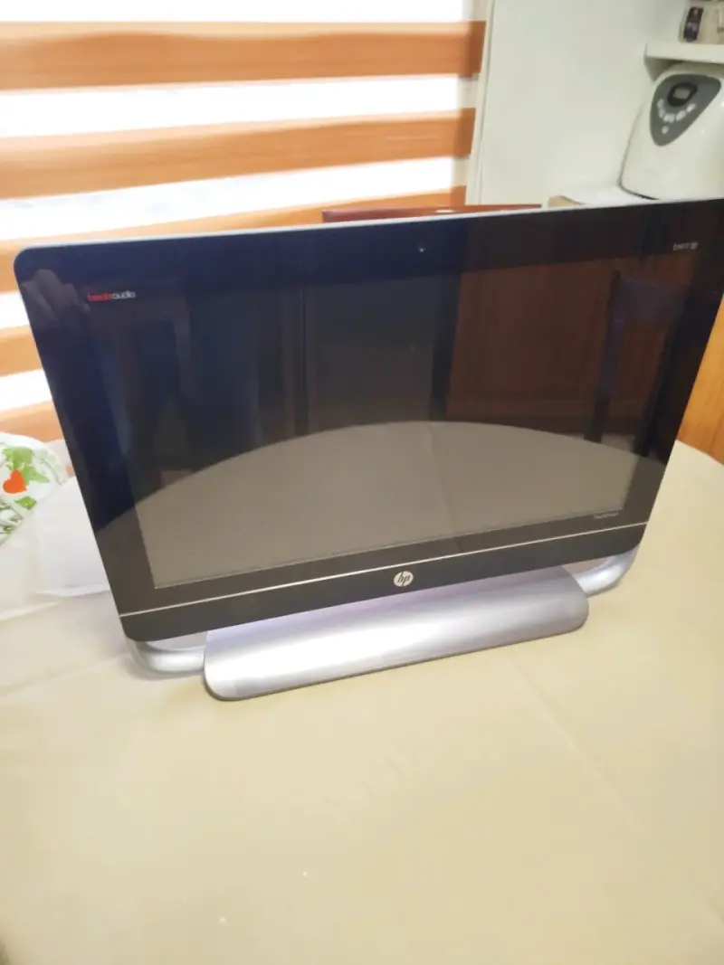 Monitor HP All-in-One - 1