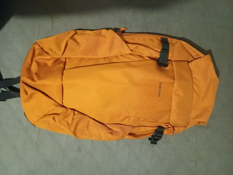 Mochila naranja Quechua