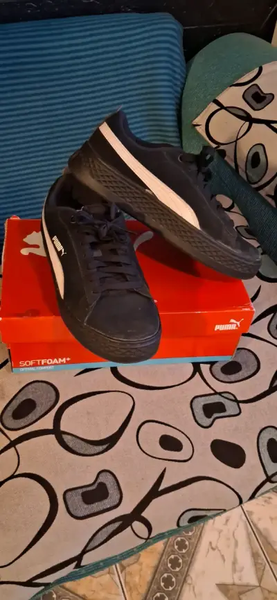 Zapatillas negras Puma usadas - miniatura 5