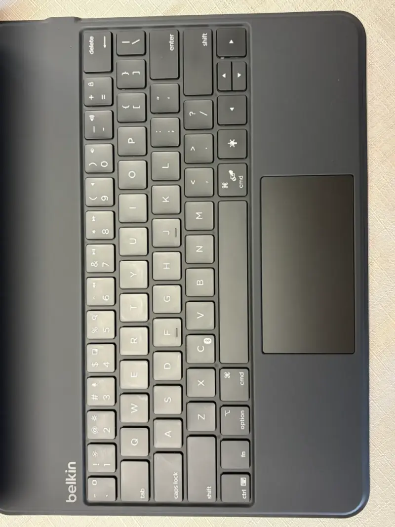 Funda Teclado Belkin para IPad Pro 13 M4/M5 - 3