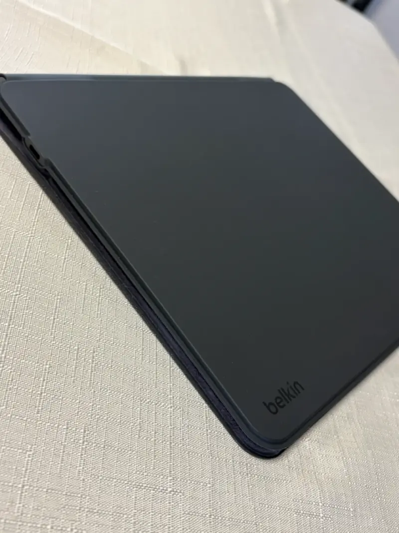 Funda Teclado Belkin para IPad Pro 13 M4/M5 - 4