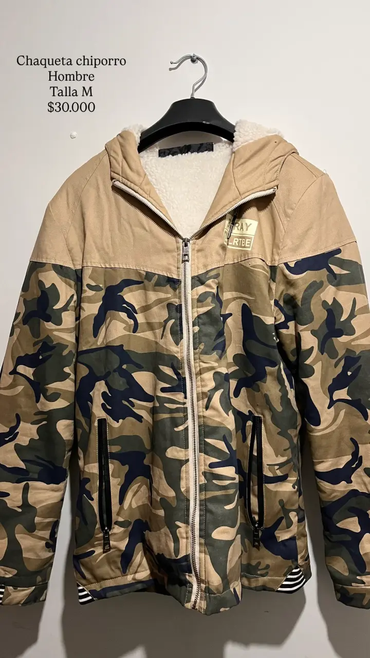 Chaqueta camuflaje con capucha - 2
