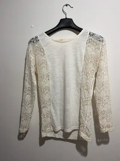 Polera blanca de encaje mujer - miniatura 2