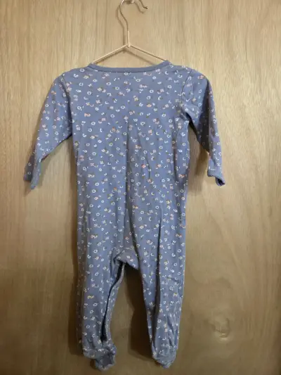 Pijamas enteritos floral para bebé - miniatura 2