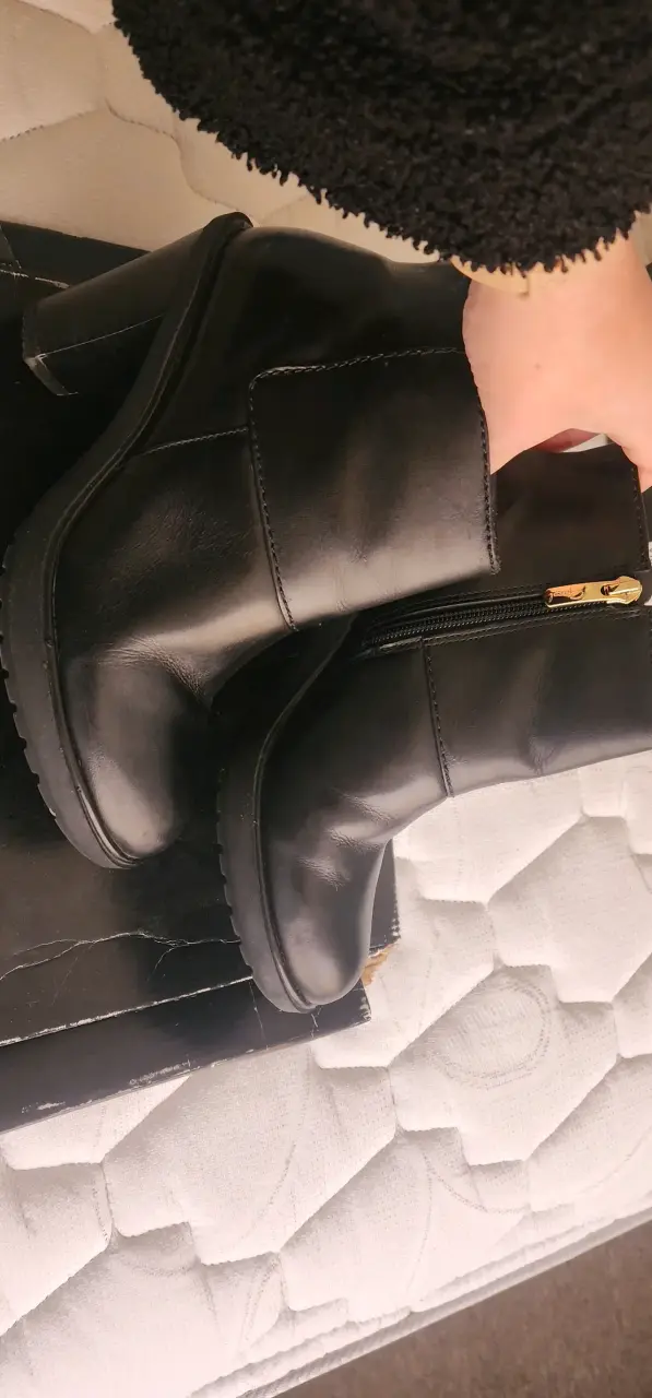 Botines negros de cuero gacel - 4
