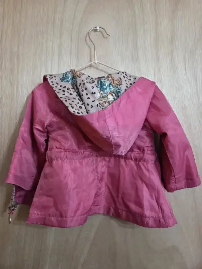 Chaqueta rosada reversible - miniatura 2