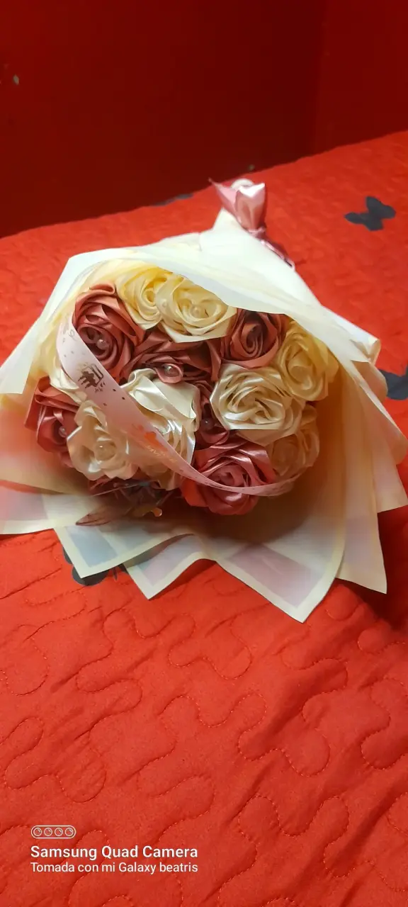 Ramo de flores artificiales - 3