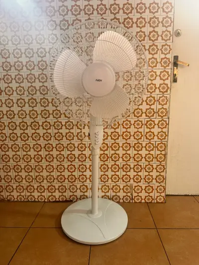 Ventilador de pie blanco Nex - miniatura 1