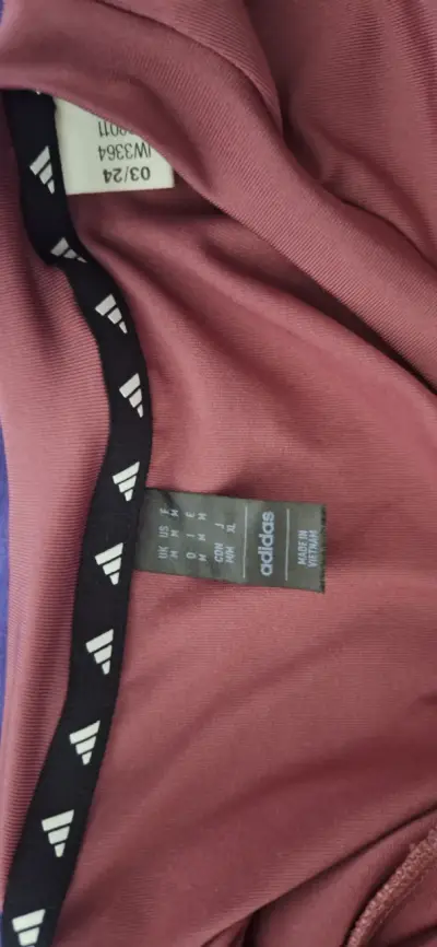 Polera deportiva rosada Adidas - miniatura 2