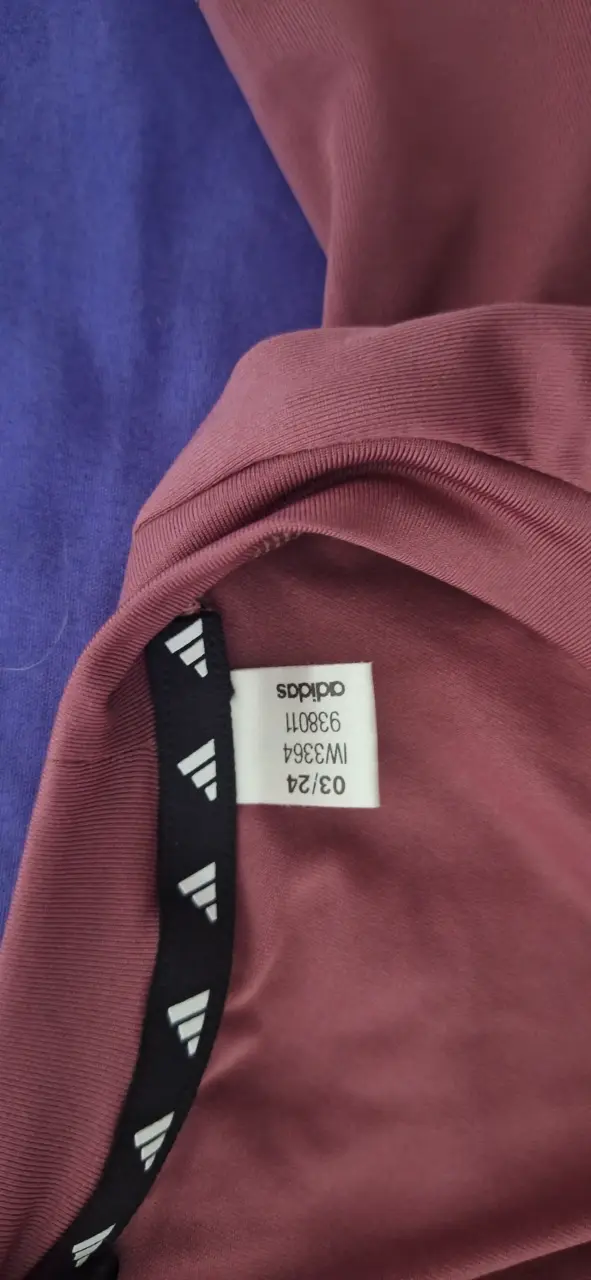 Polera deportiva rosada Adidas - 3