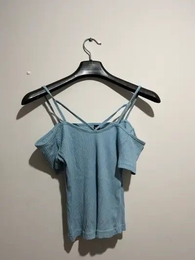 Polera azul con tirantes - miniatura 2