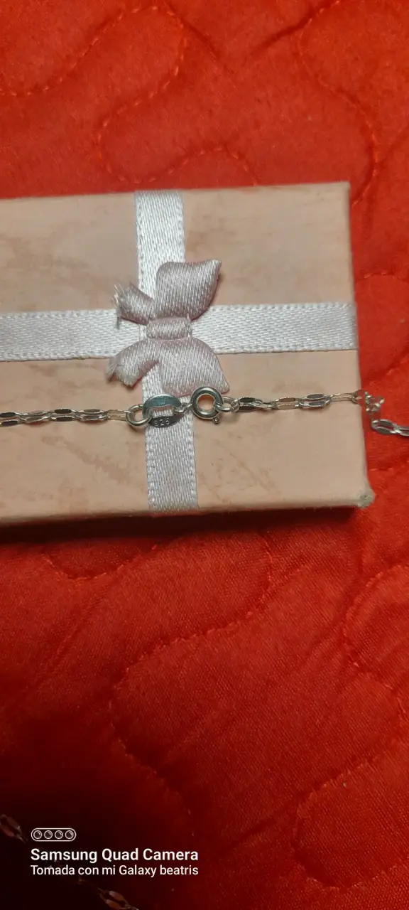 Collar con dije de letra - 2