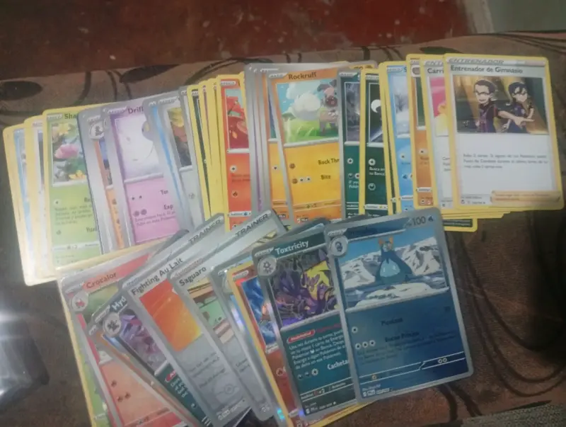 Colección de cartas Pokémon - 5