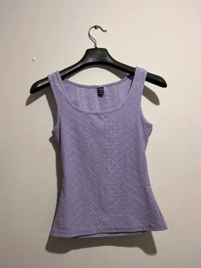 Polera lila calada XS - miniatura 2