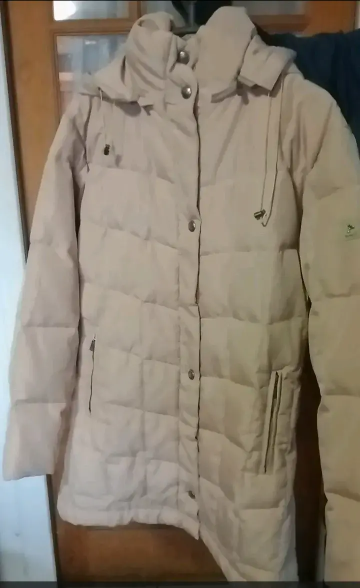 Preciosos Abrigos y parkas - 1