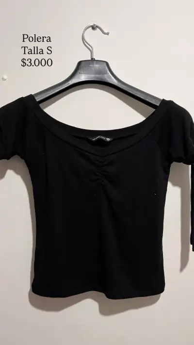 Polera negra - miniatura 2