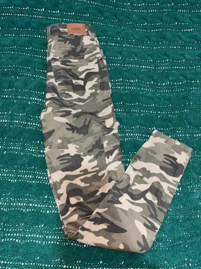 Pantalones cargo camuflados Sybilla - miniatura 2