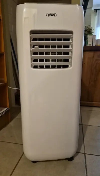 Aire acondicionado portátil Anwo 12.000 BTU - miniatura 1