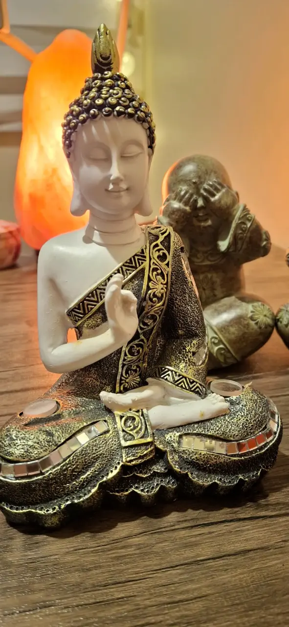 Figuras decorativas de Buda y vela - 2