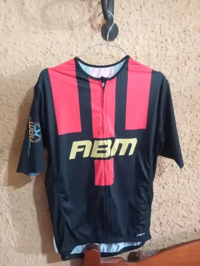 Camiseta ciclismo ABM roja y negra - miniatura 2