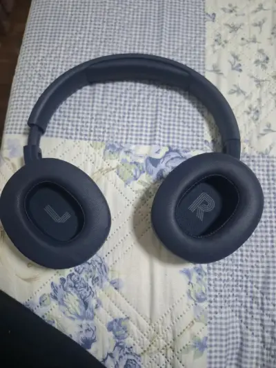 Audífonos over-ear JBL azul 720 - miniatura 2