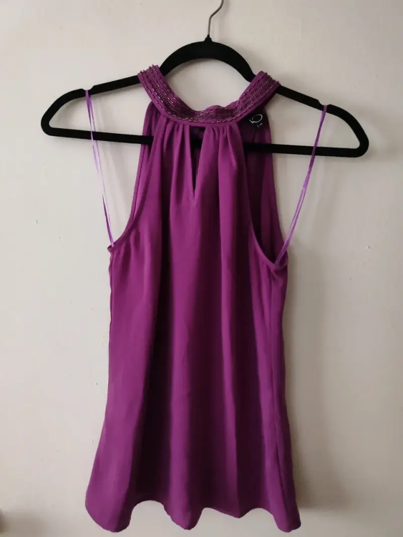 Blusa morada elegante - 1