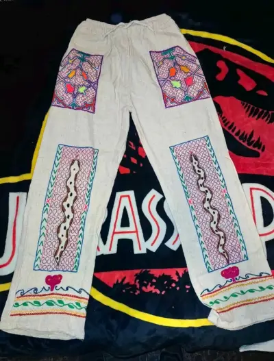 Pantalón de algodón bordado a mano Shipibo Conibo - miniatura 1