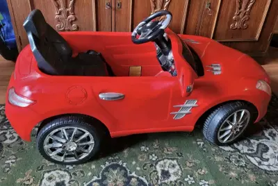 Auto eléctrico para niños rojo - miniatura 1