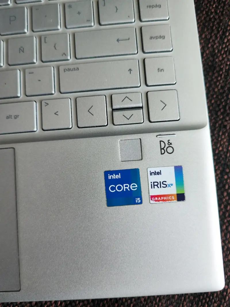 Notebook HP Pavilion x360 plateado - 3