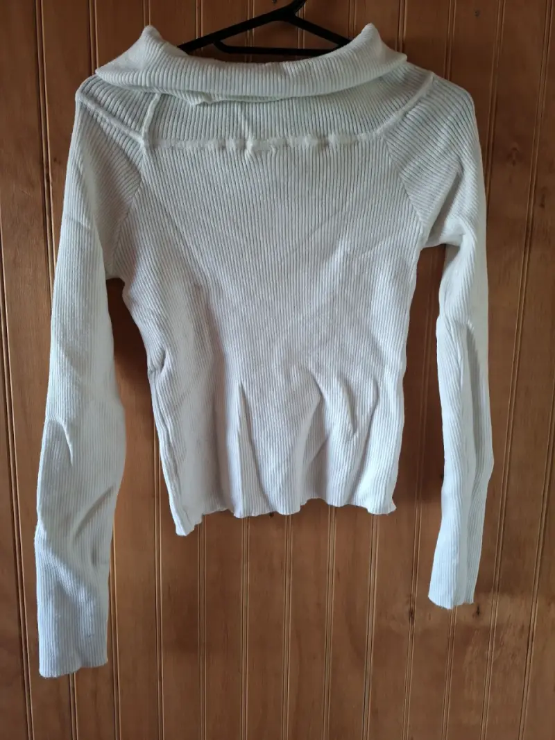 Suéter blanco estilo hombro descubierto - 2