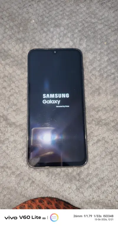 Samsung Galaxy en buen estado - miniatura 1