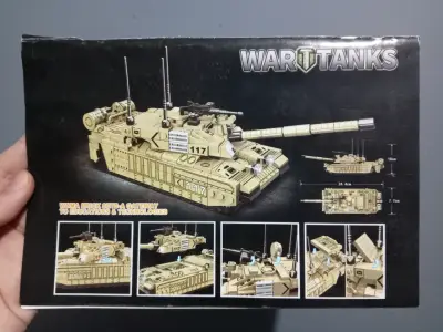 Tanque de juguete armado beige - miniatura 6