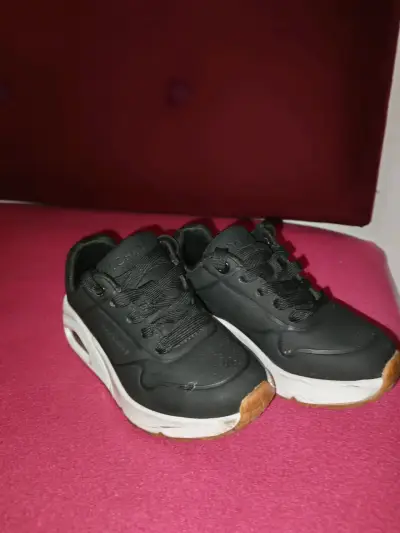 Zapatillas negras Skechers - miniatura 2