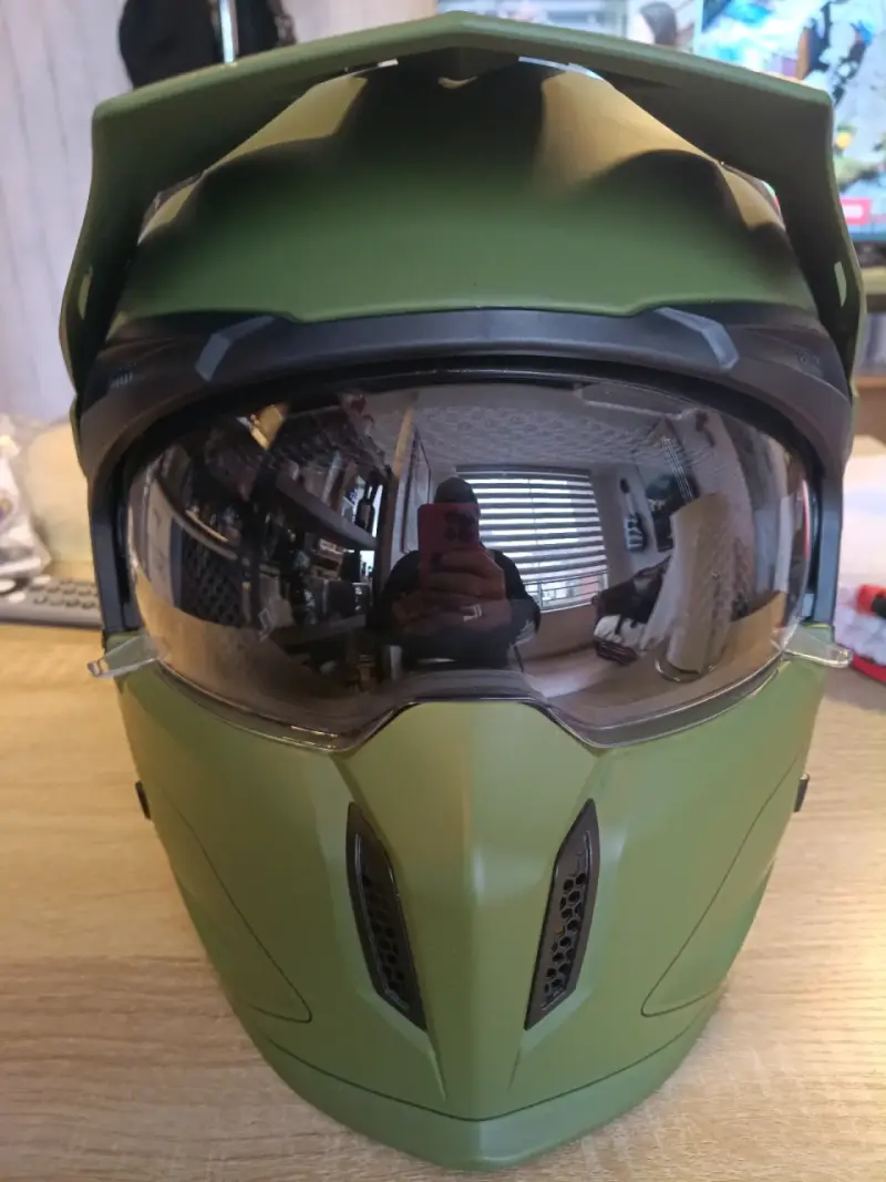 Casco motociclismo MT Streetfighter - 2