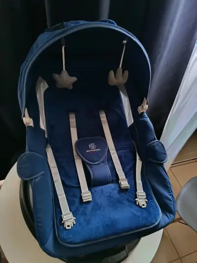 Silla mecedora para bebé LuBabycas - miniatura 3