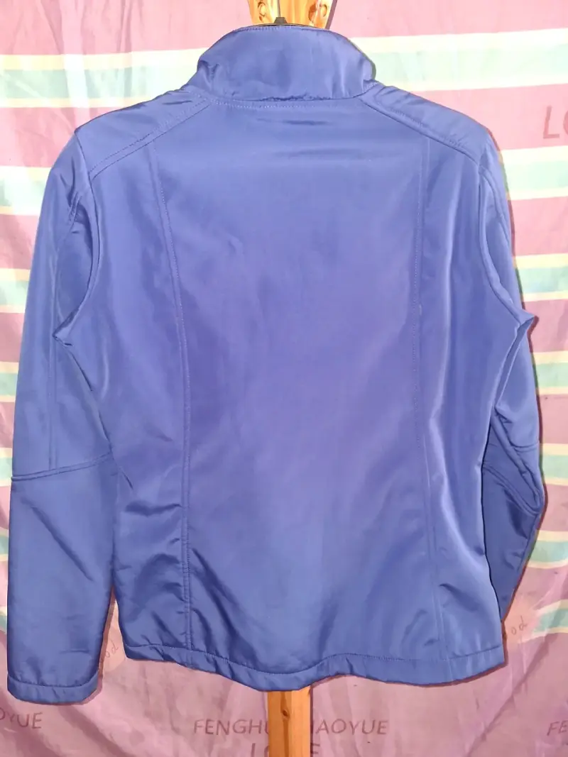 Chaqueta morada con cierre - 3