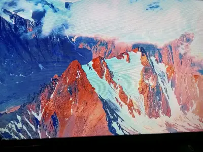 Televisor de pantalla plana 32" - miniatura 2