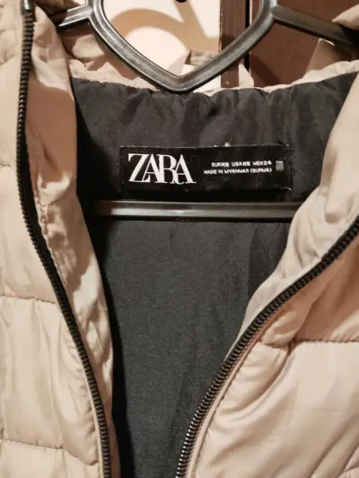 Chaqueta  beige zara - miniatura 2