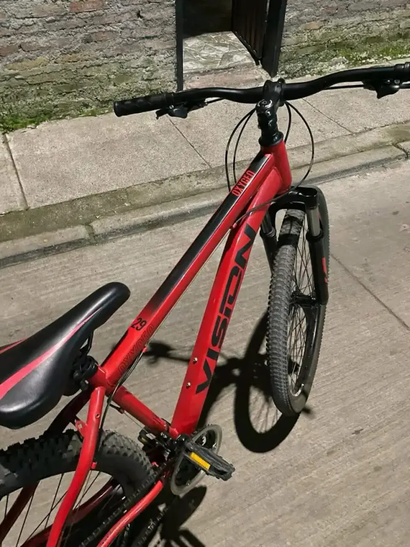 Bicicleta Vision roja - 2