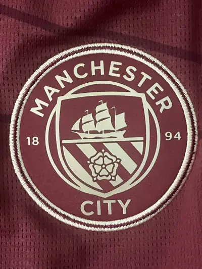 Camiseta Manchester City granate - miniatura 5