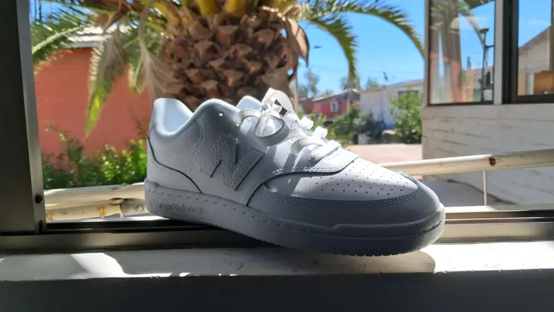 Zapatillas blancas modelo New Balance 80 - 1