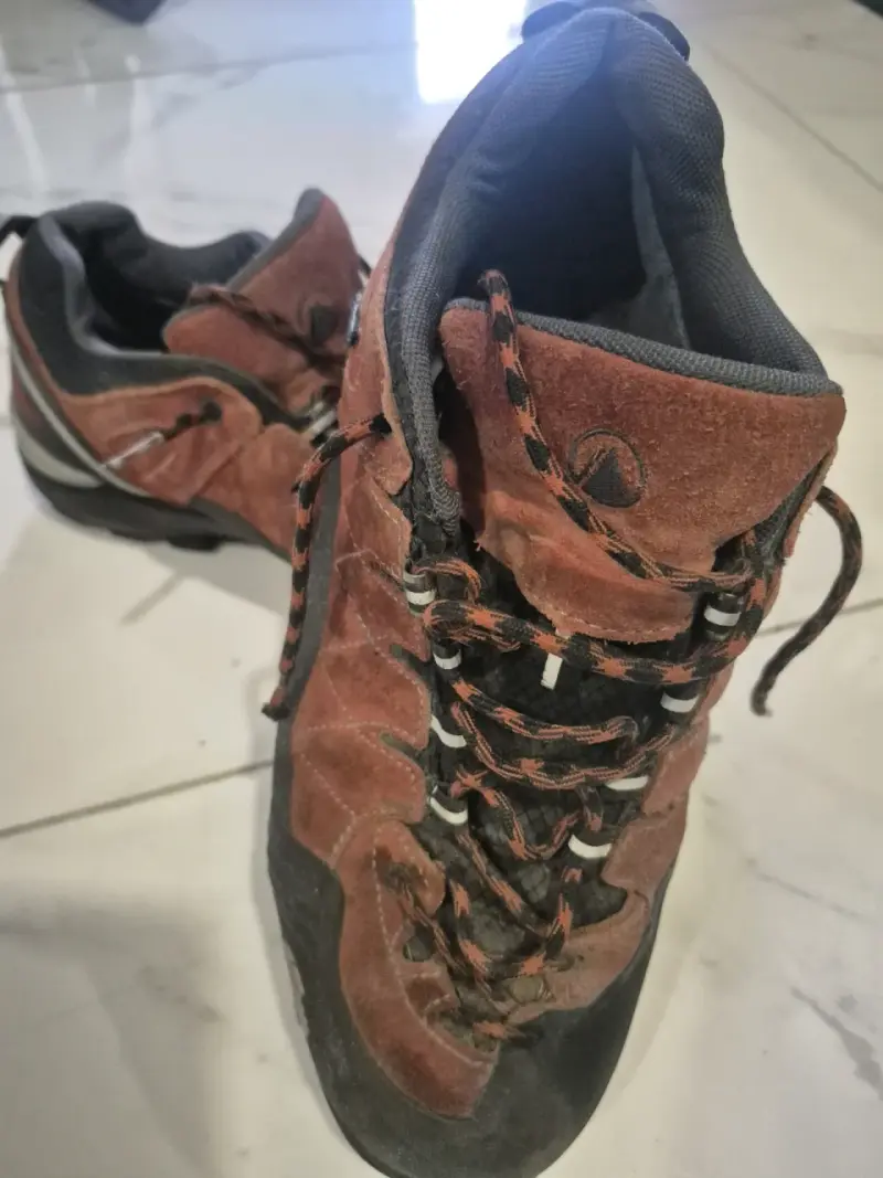 Botines de trekking marrones - 1