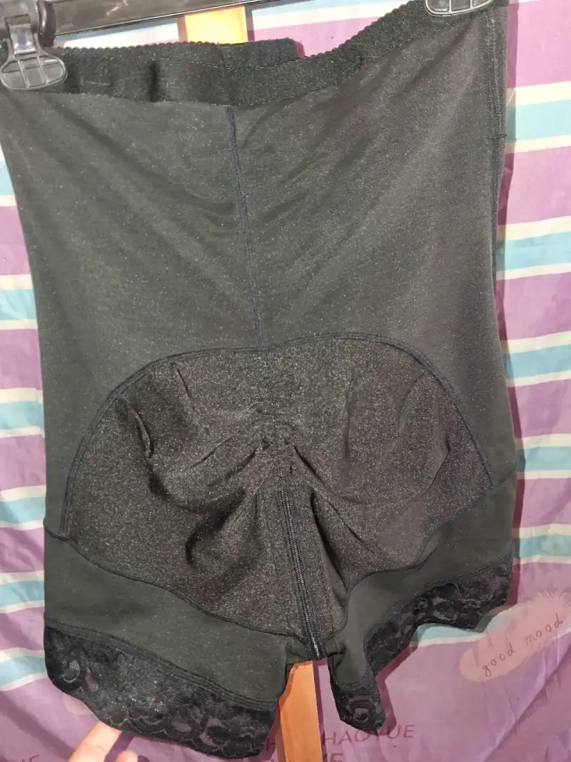 Faja reductora negra con encaje - 5
