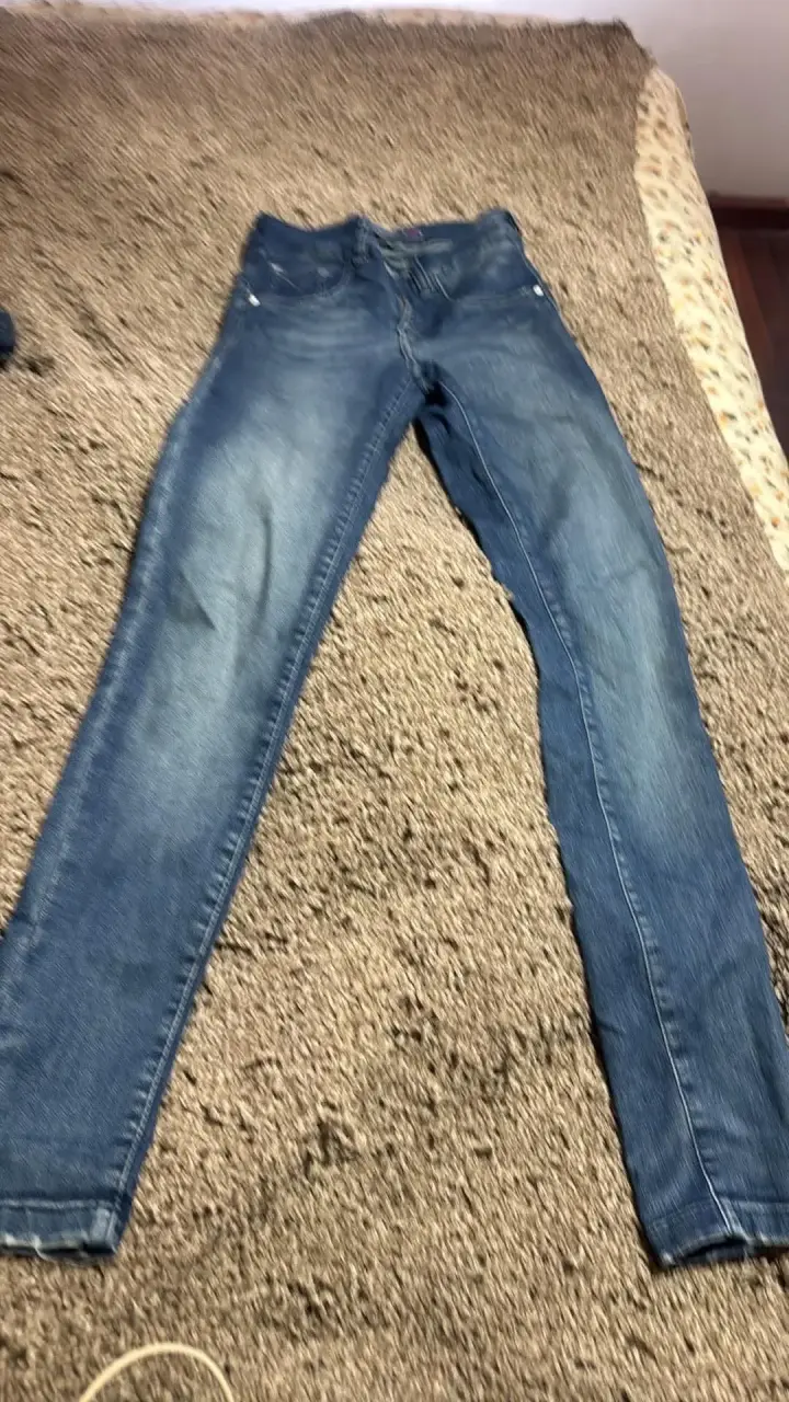 Jeans celestes con zippers - 6