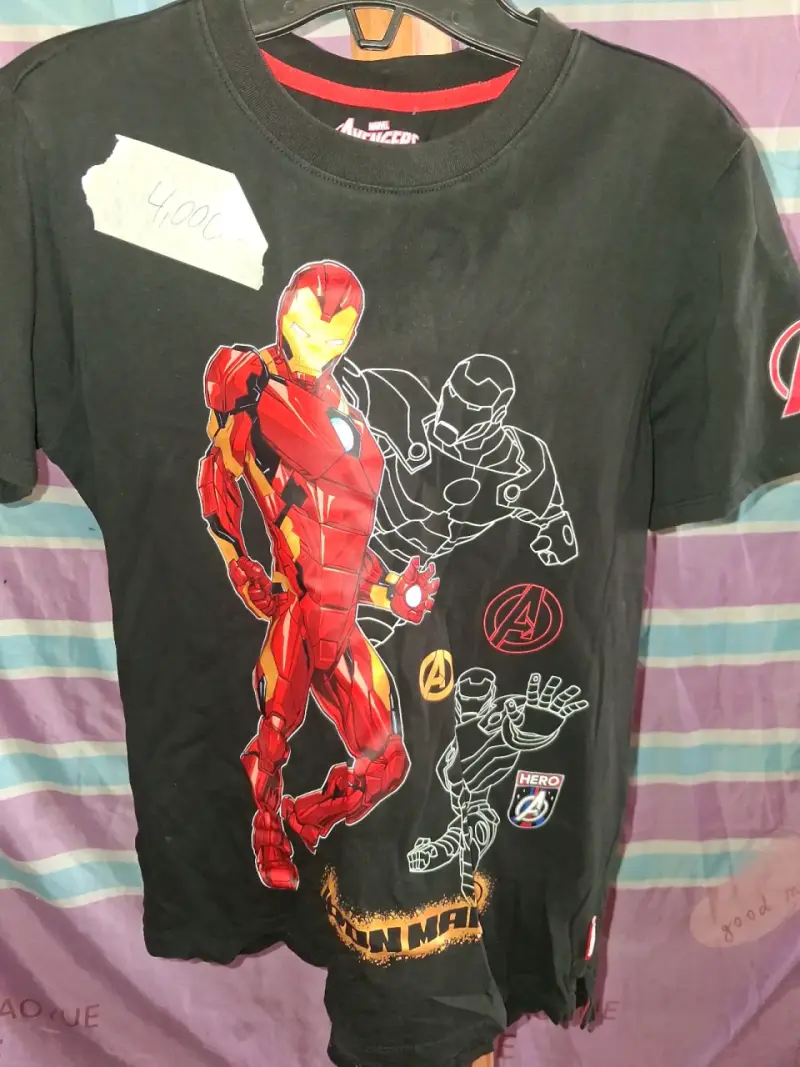 Polera negra Iron Man Avengers - 1