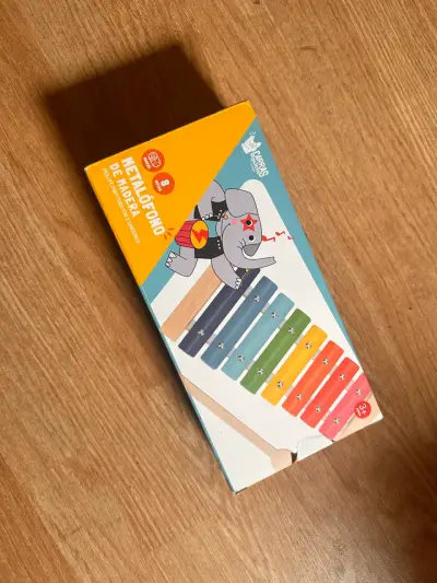 Metalófono NUEVO en caja - miniatura 4